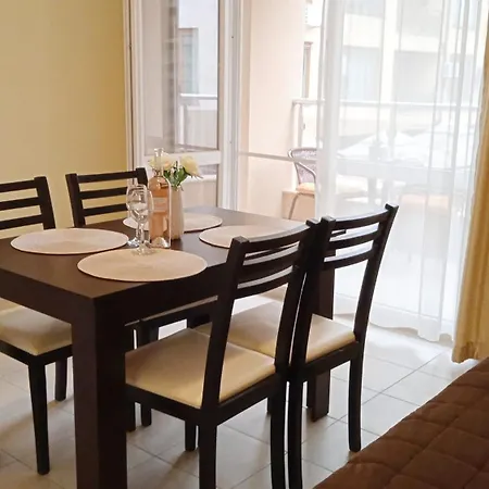 в непосредствена близост до плажа Apartment *